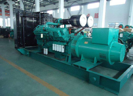 泉州800kw康明斯柴油发电机组